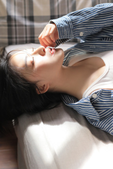 高压监狱啄不鸟